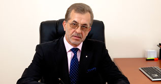 Диалог с бейсбольной битой за спиной