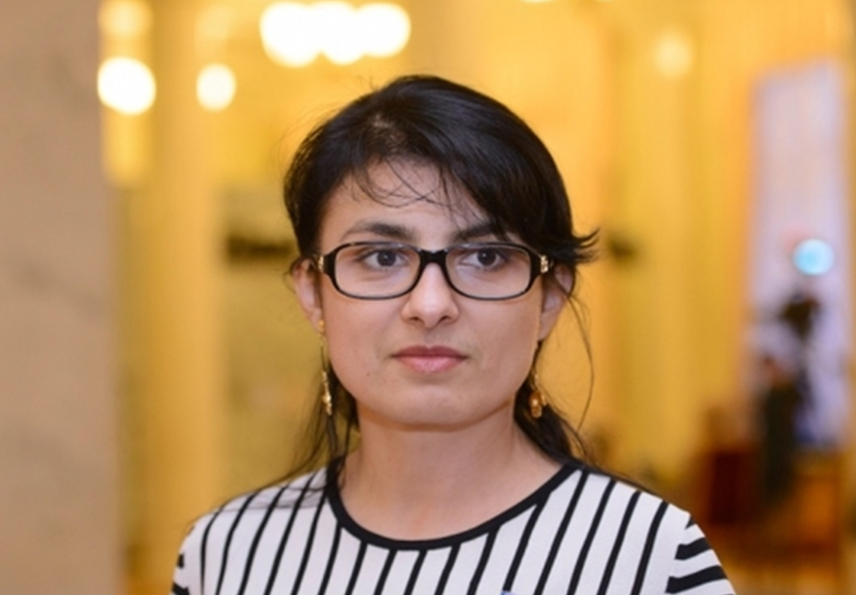 Весна — час саджати. До чого тут Коломойський?