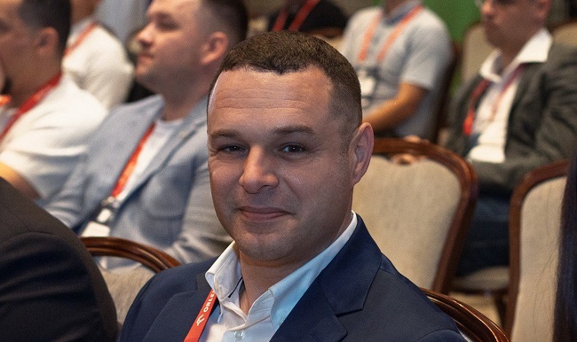 Контанго й ночі, сповнені вогню 