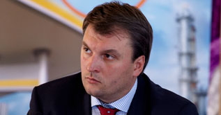 Обратился Андрей Петрович не по адресу...