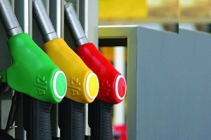 НБУ против нефти, или Почему дорожает бензин